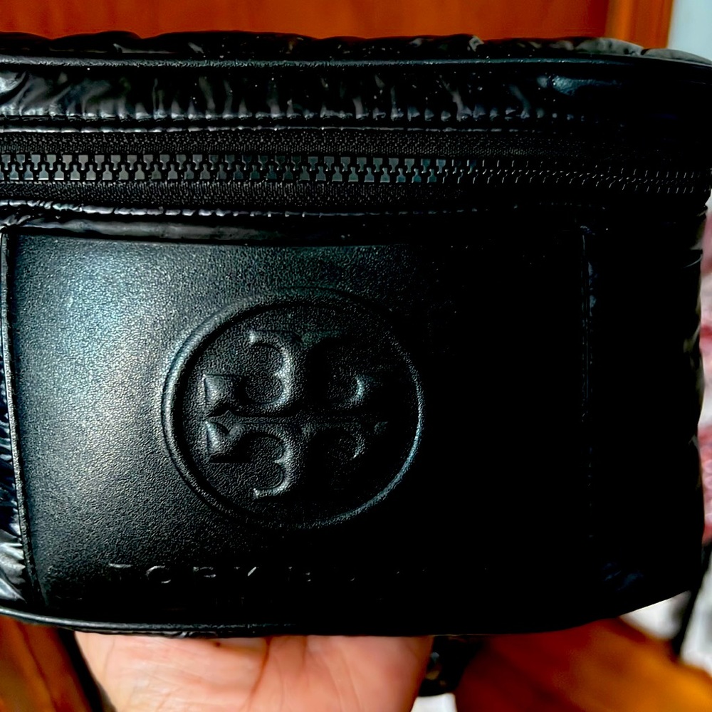 Tory Burch Perry Bombe Nylon Belt Bag in Black